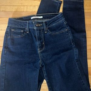 Levi’s 721 High Rise Jeans- Skinny, Dark Wash, size 25